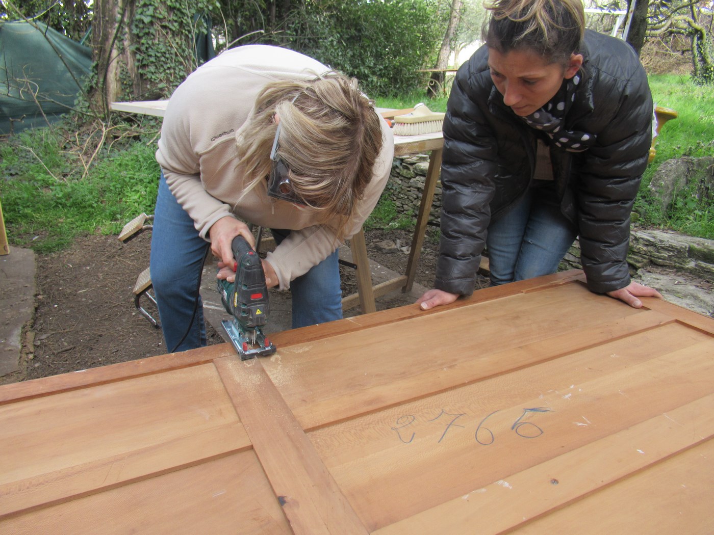 upcycling mobiliers,customisation meubles,r&eacute;paration meubles, eco design mobilier eco responsables ,&eacute;conomie circulaire,cr&eacute;ation de meubles recycl&eacute;s