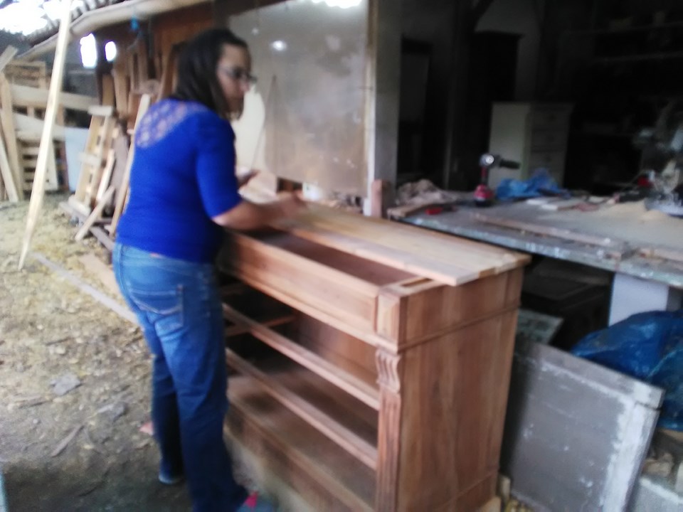 upcycling mobiliers,customisation meubles,r&eacute;paration meubles, eco design mobilier eco responsables ,&eacute;conomie circulaire,cr&eacute;ation de meubles recycl&eacute;s