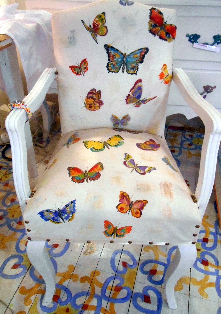 d&eacute;cor peint sur tissus,stages artisanaux &agrave; la carte,stages d&eacute;couvertes tapisserie ameublement, formation relooking meuble tout public,formation certifiante  RS 7187  &eacute;co-recycler des biens d'ameublement et de d&eacute;coration techniques &eacute;co responsables ,formations certifiante seconde main, formations certifiante &eacute;co responsables,formations stages relooking meubles &eacute;co responsables , reconversion  stages et formation upcycling  ,stages et formations &eacute;conomie circulaire , stages et formations surcyclage  &eacute;co recyclage de gros mobiliers ,stages et formations courtes pr&eacute;sentiel pour adultes,  stages pratiques  tout public formations a la carte,  , formations et stages auto entrepreneur(se) , restauration de meubles ,formation et stage &eacute;conomie circulaire,  formation cr&eacute;ation entreprise artisanale, formation &eacute;ligible France travail , formations et stages recycleries ,ressourceries ,formations et stages chantiers d&rsquo;insertion, sp&eacute;cialit&eacute;s ressourceries, recycleries,