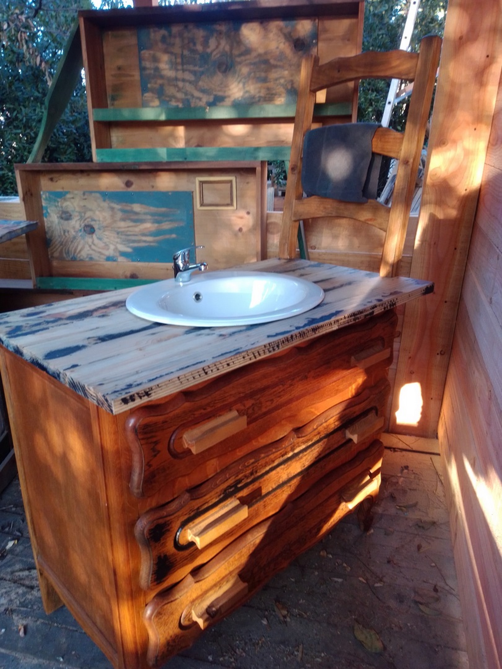 customisation mobilier,upcycling meubles, eco design mobilier eco responsables